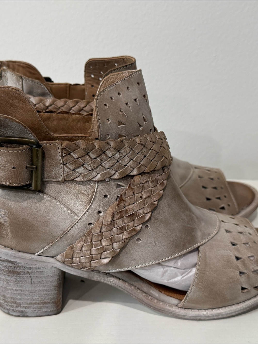 Bed Stu ROAN Natalie Braided Leather Open-Toe booties;2 1/2 inch Heels;worn 2x.